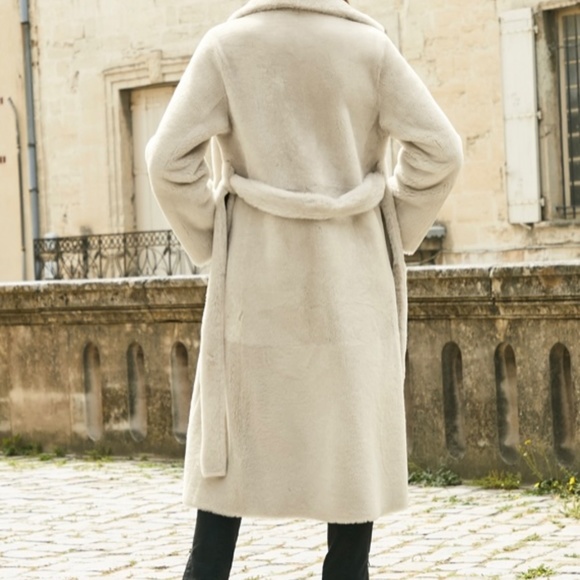 Peruvian Reversible Shearling Leather Trench NEW - NWOT - Picture 5 of 7